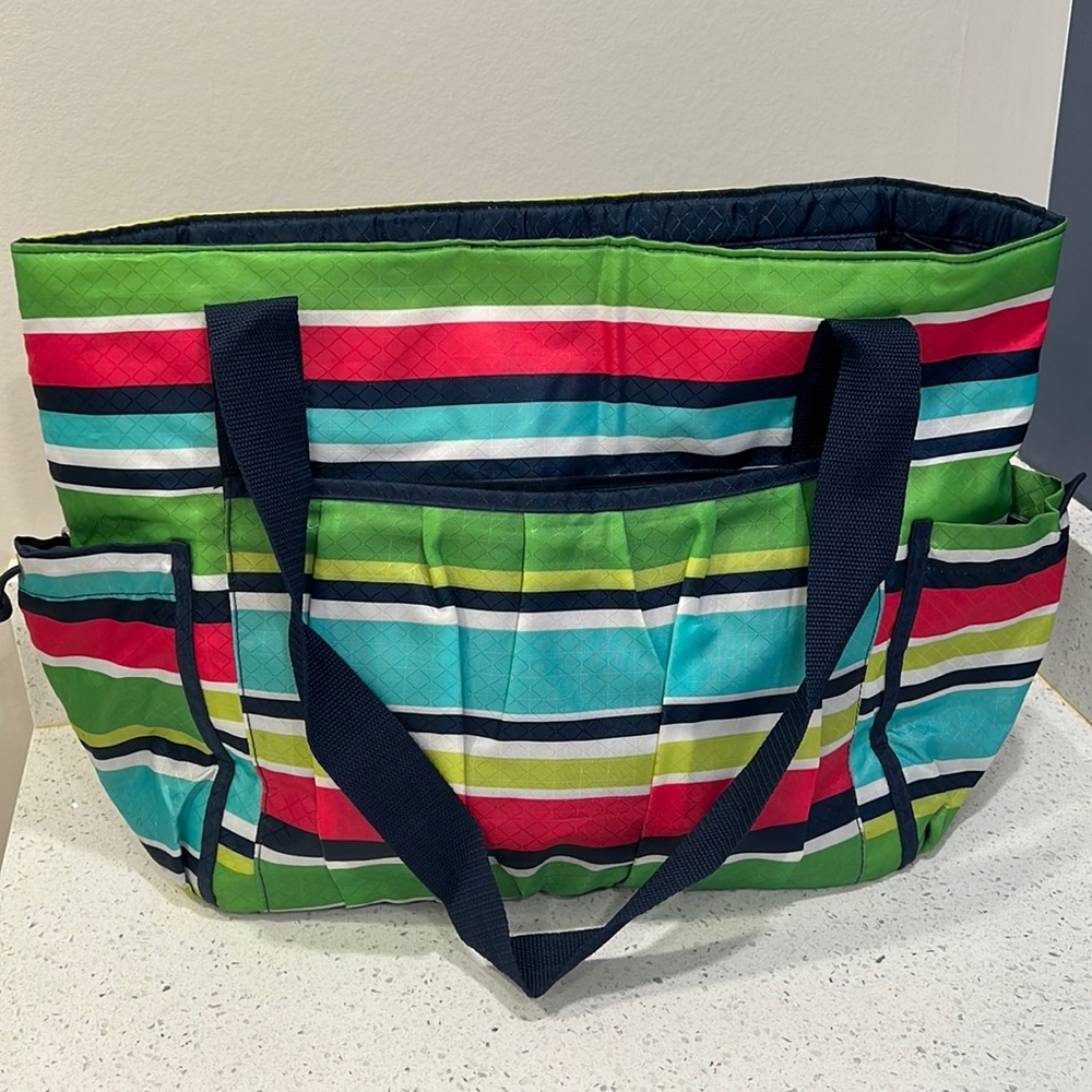 Thirty-one new day tote in preppy pop